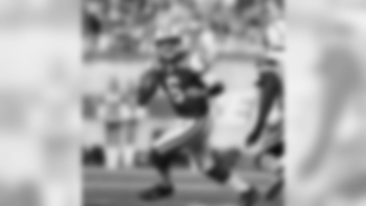 2011 Regular Season Week 7 Jets vs. Chargers Game Photos