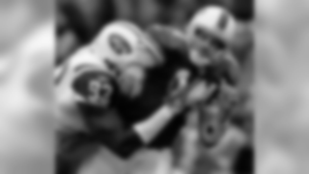 2010 Week 4 Jets at Bills Game Photos