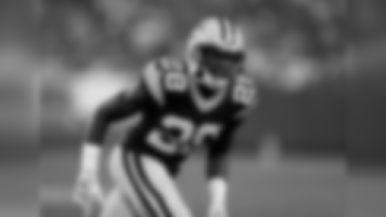 28 — CB Josh Hawkins