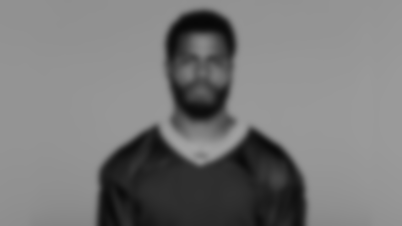 89 — WR Michael Clark
