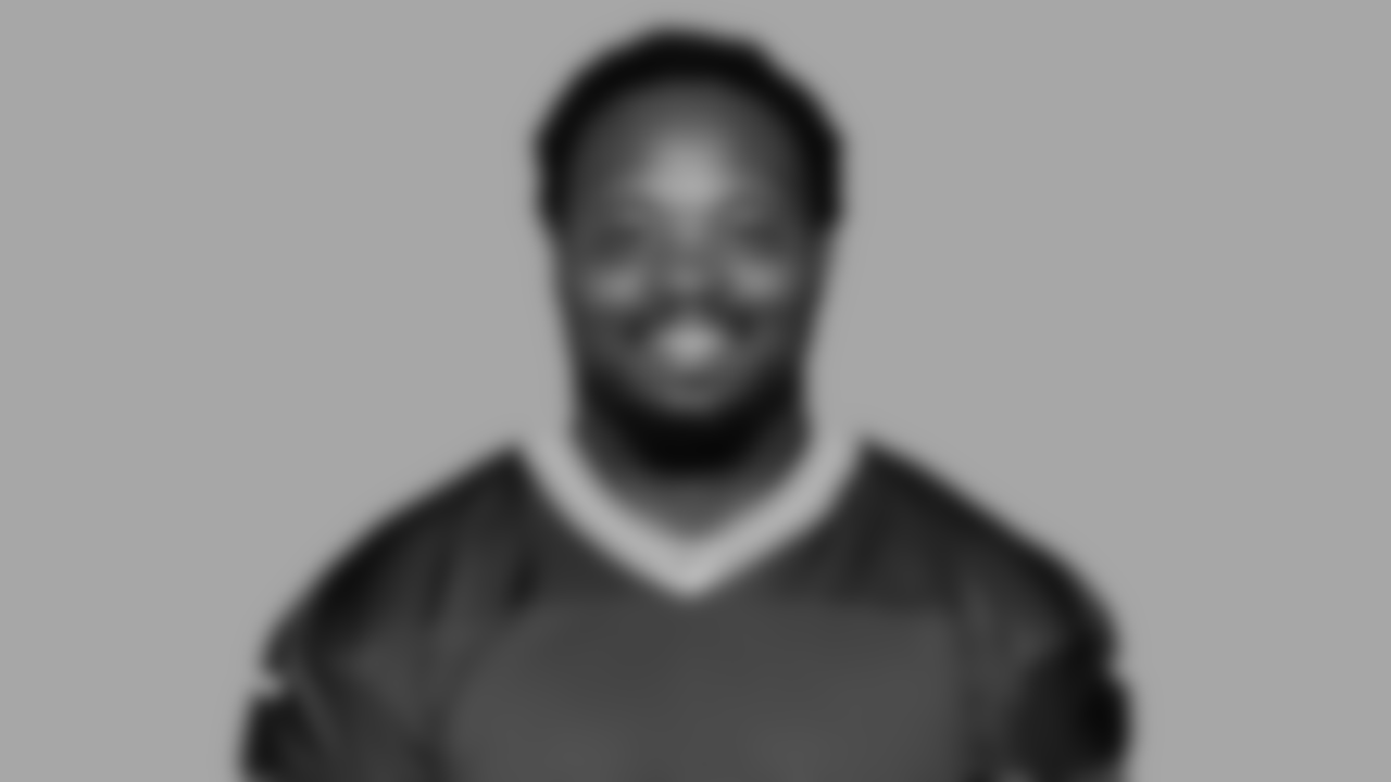 55 - LB Ahmad Brooks