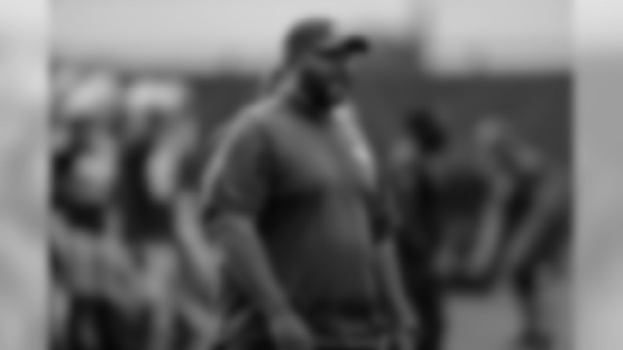 Jerry Montgomery, Defensive Line