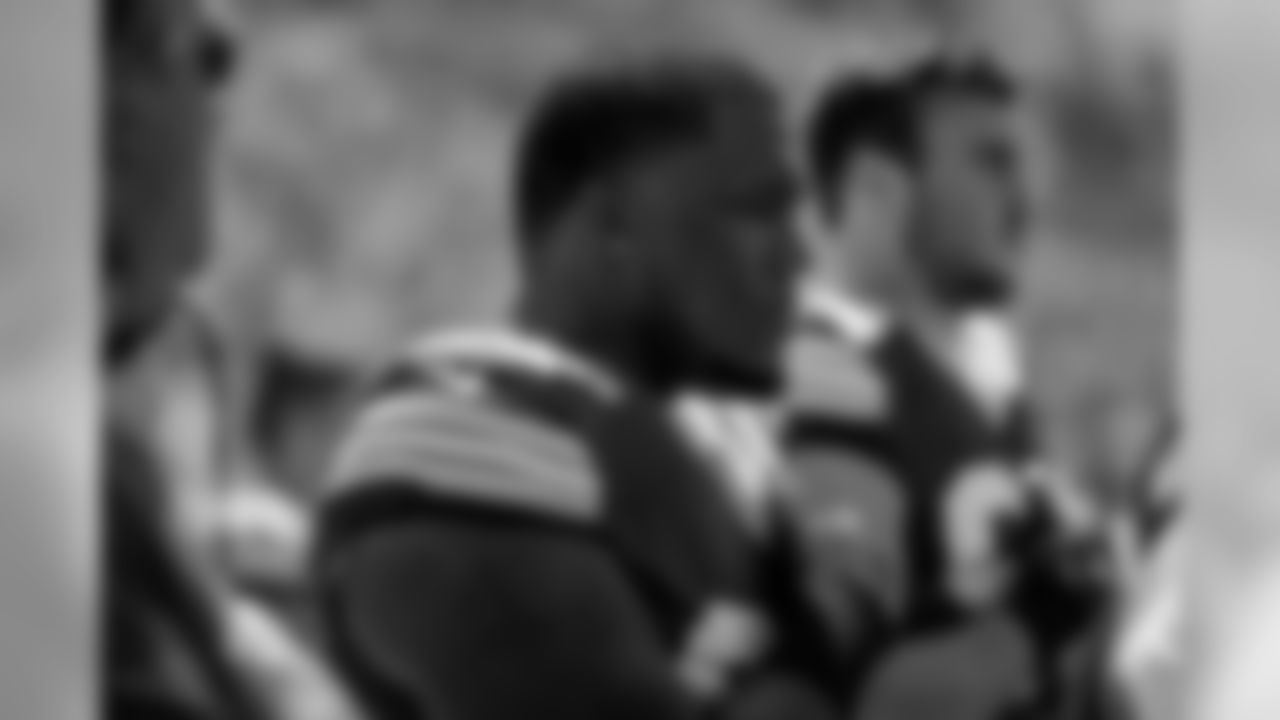 Was named to the watch lists for the Bednarik Award, Lombardi Award, Nagurski Trophy and Outland Trophy in ’15.