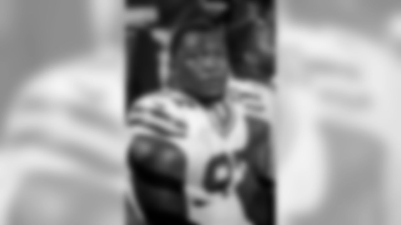 He was selected by Green Bay in the first round of the 2016 NFL Draft with the No. 27 overall selection, joining former teammate DE Datone Jones (No. 26 overall, 2013) as the only UCLA defensive linemen to be selected in the first round of the draft since DT Manu Tuiasosopo in 1979 (No. 18 overall, Seattle).