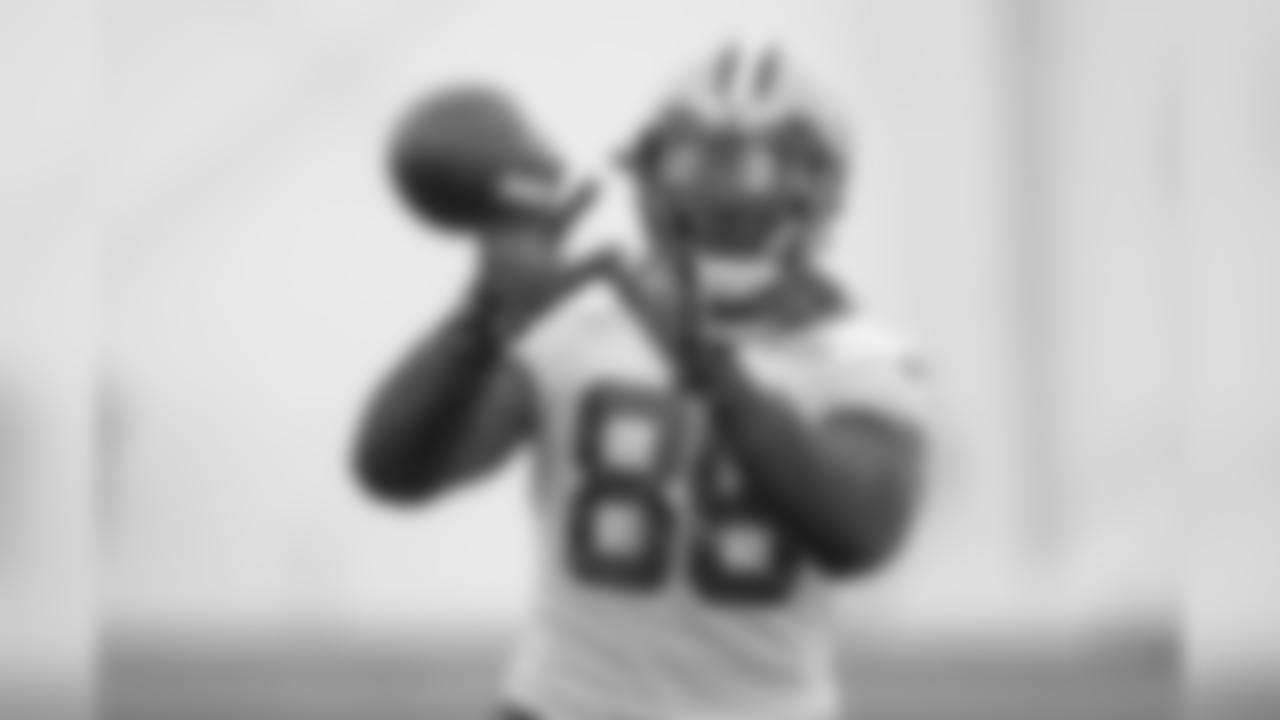 86 - TE Emanuel Byrd