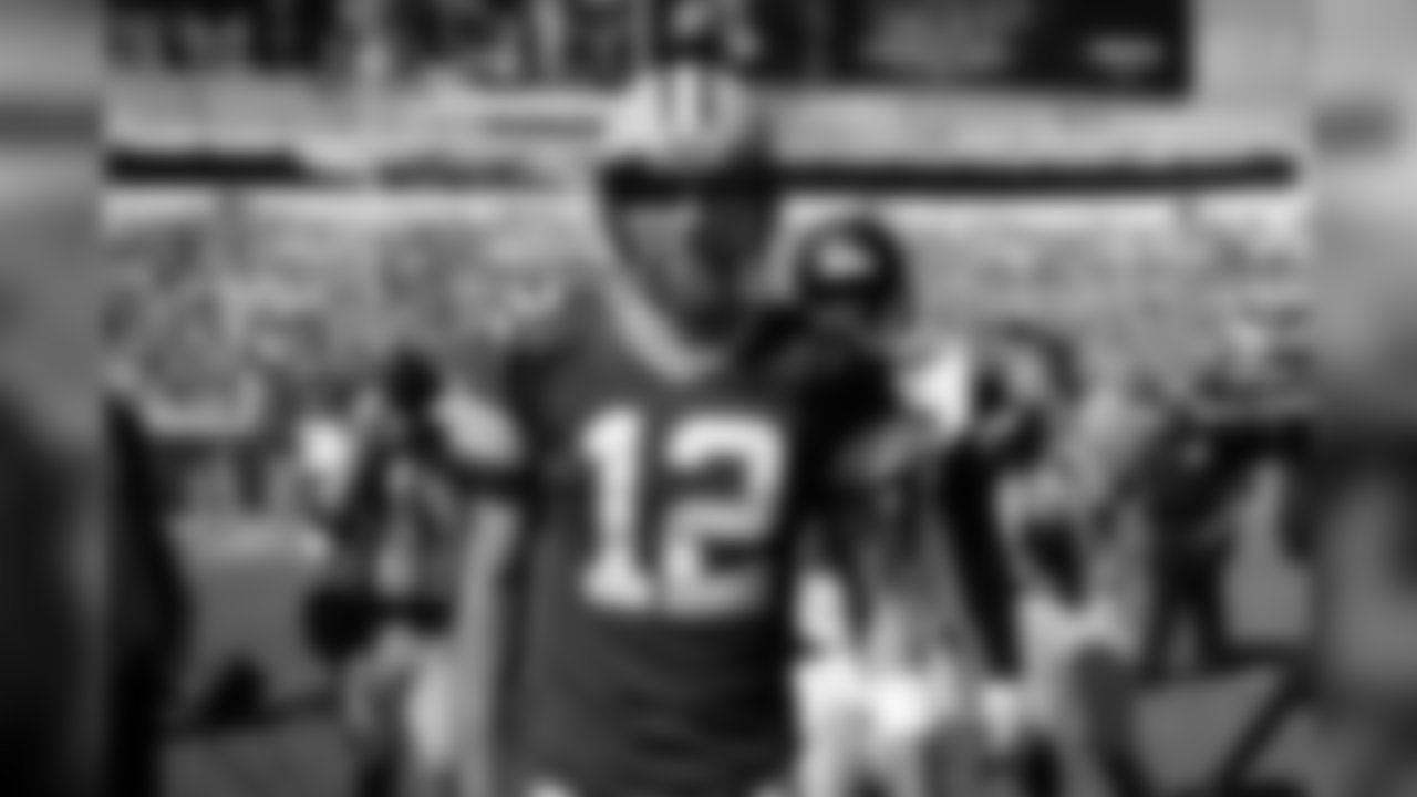 Needed just 99 games to reach 200 career TD passes, second fewest in NFL history behind only Dan Marino (89).