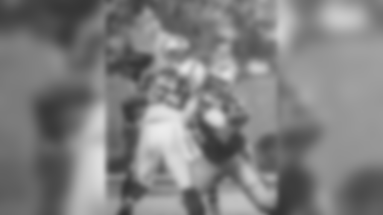 RT Mike Remmers