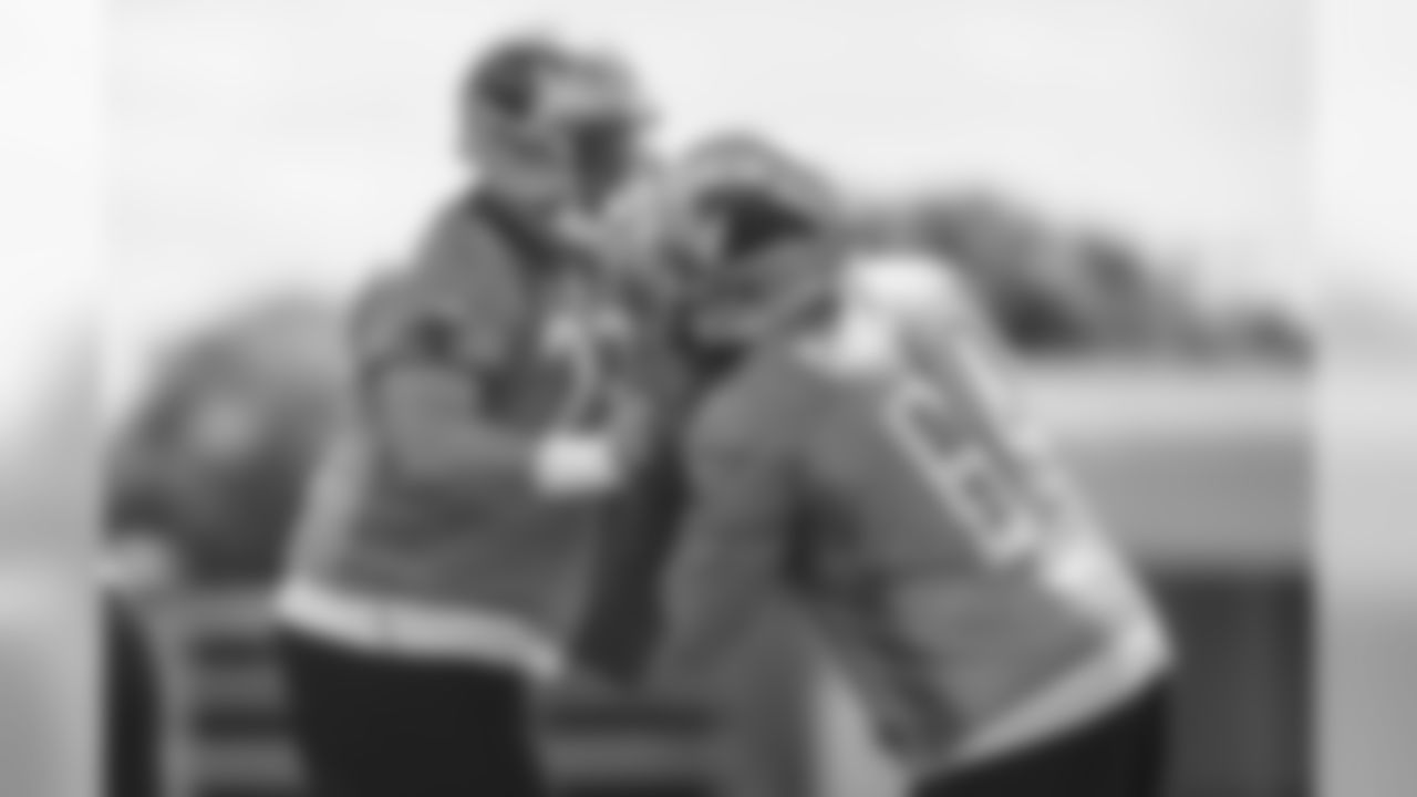 OT Jordan Rigsbee (79)