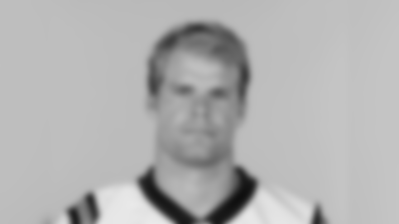 TE Greg Olsen