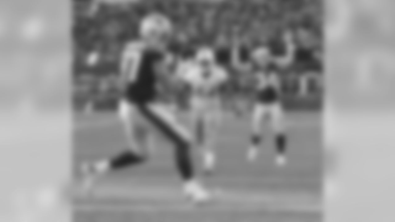 20171126_dolphins_nordstrom534.jpg