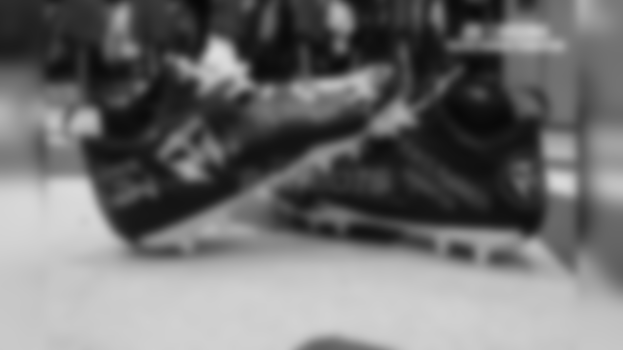 20161204_cleats_2.jpg