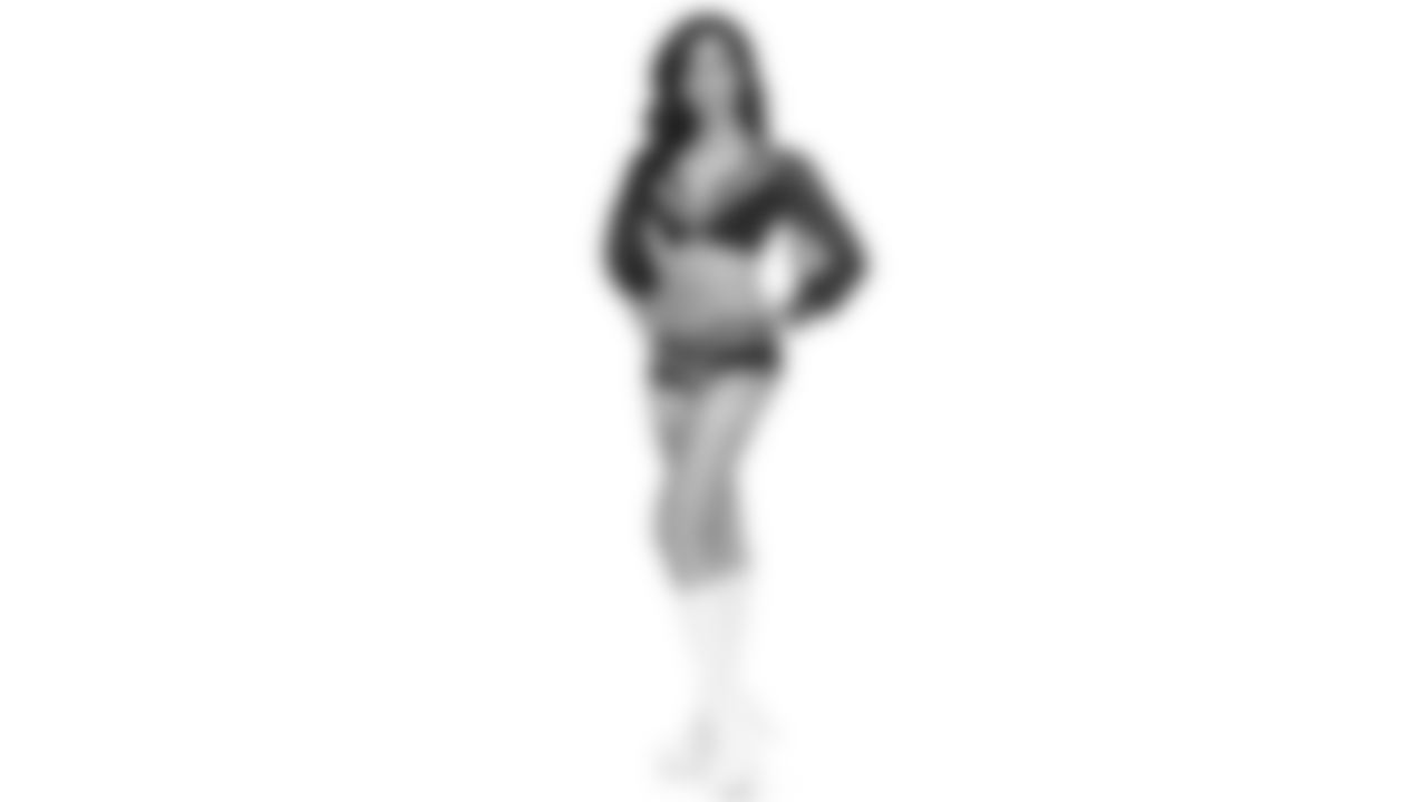 cheer-full_0021_emerald-watermarked.jpg