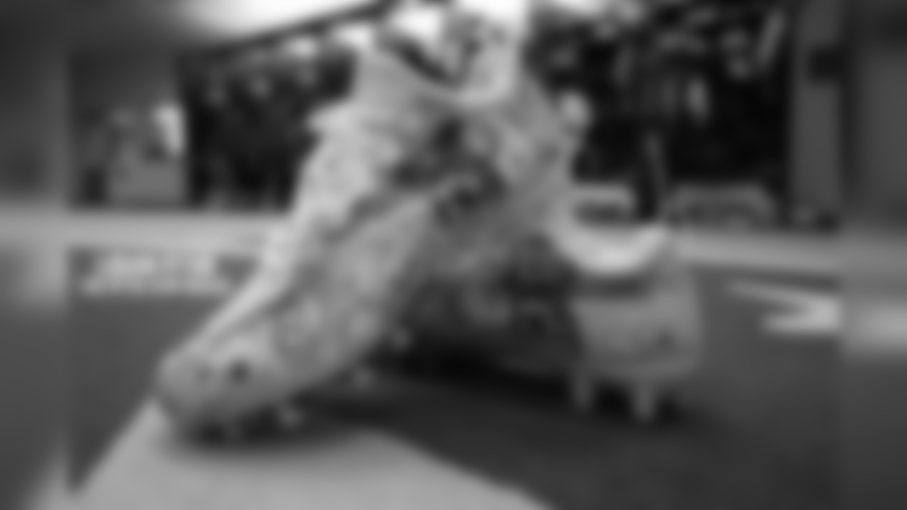 20161204_cleats_7.jpg