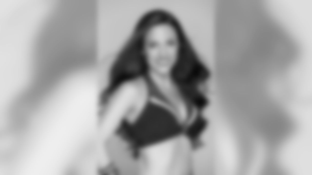 courtney-phillips-rookie-watermarked.jpg