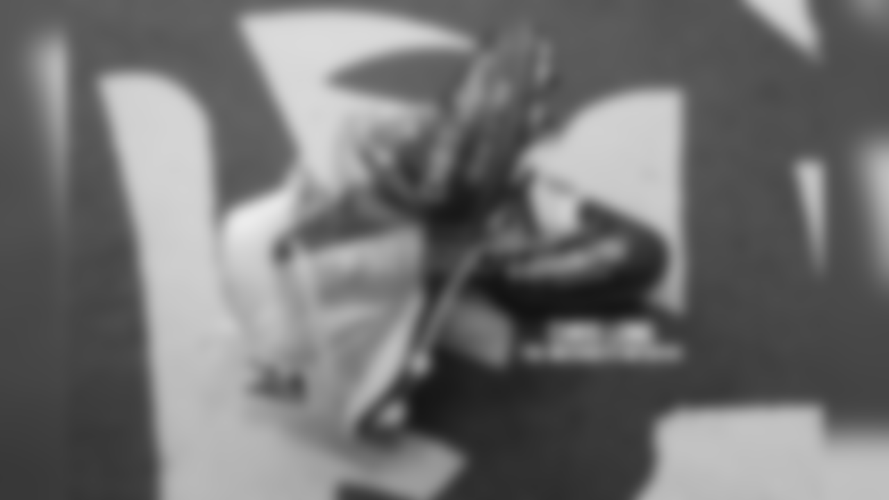 20161204_cleats_4.jpg