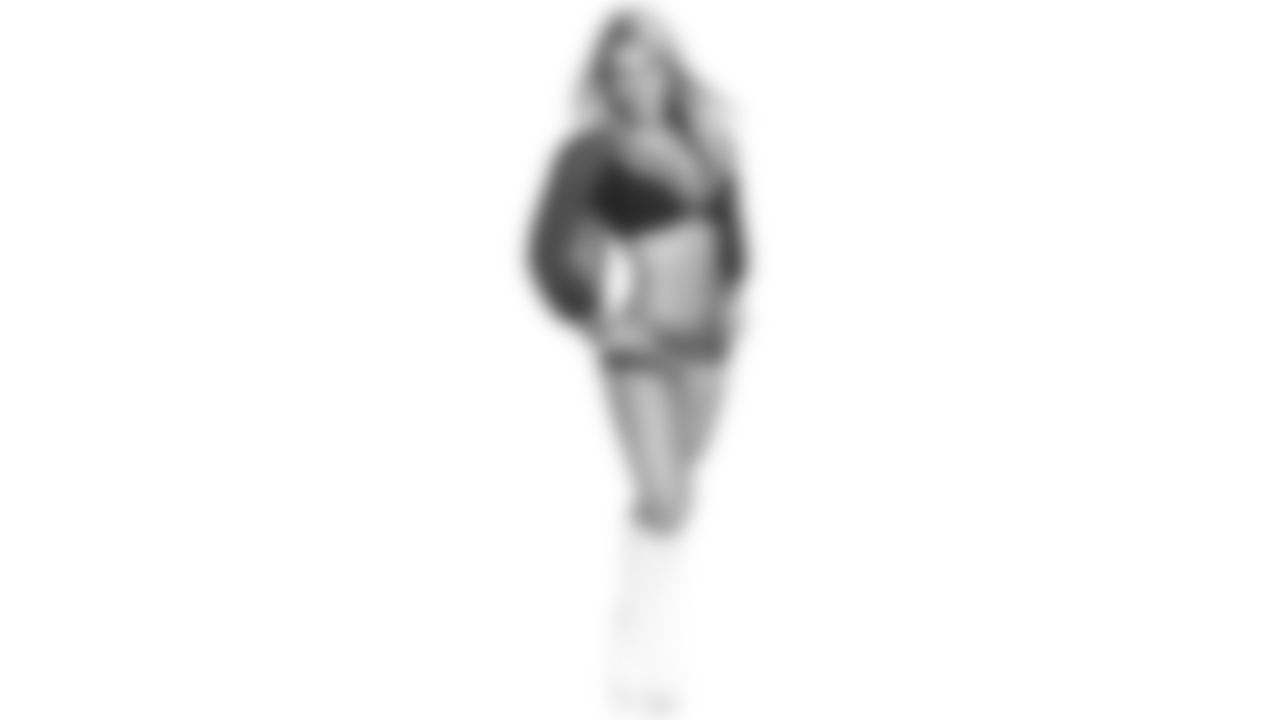 cheer-full_0006_nicole-watermarked.jpg
