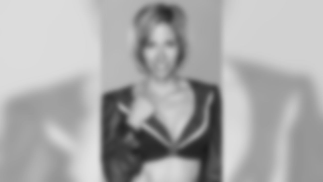 courtney-lamont-vet-watermarked.jpg