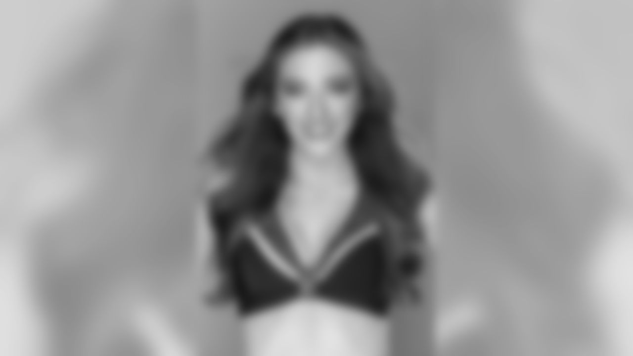 julia-rossi-rookie-watermarked.jpg