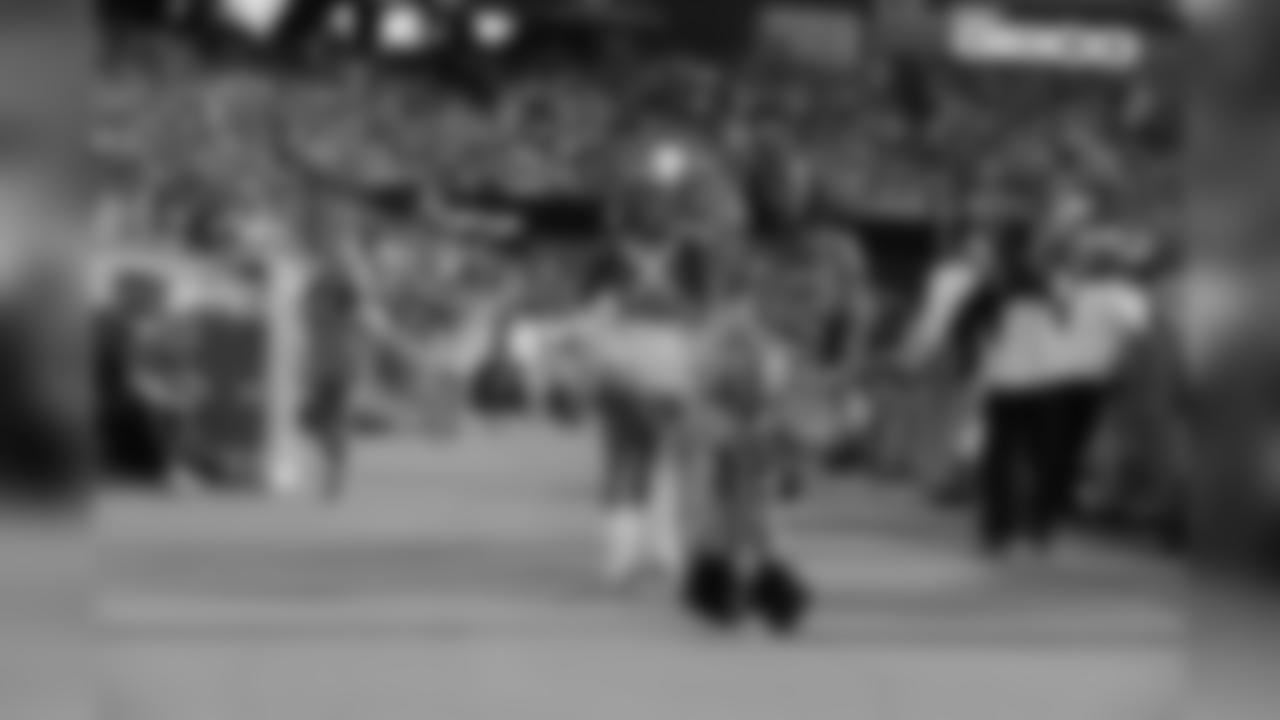 cb101616cl_ds044-watermarked.jpg
