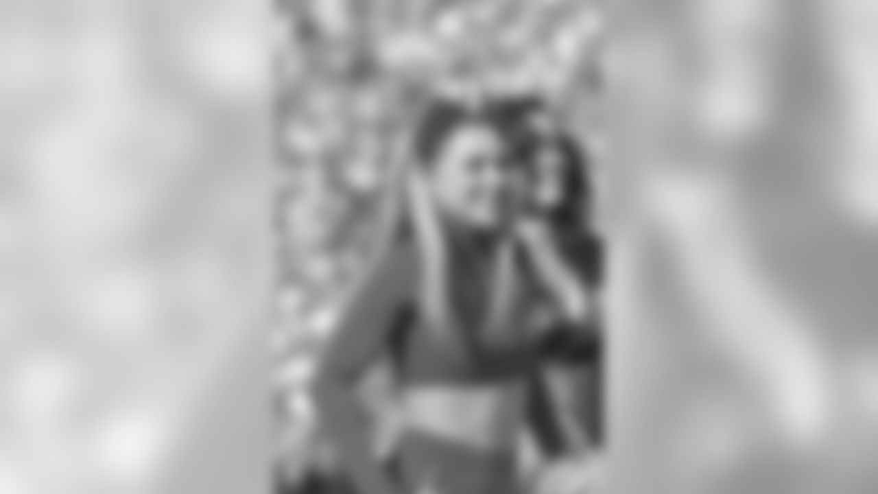 cb101616_kn1957-watermarked.jpg