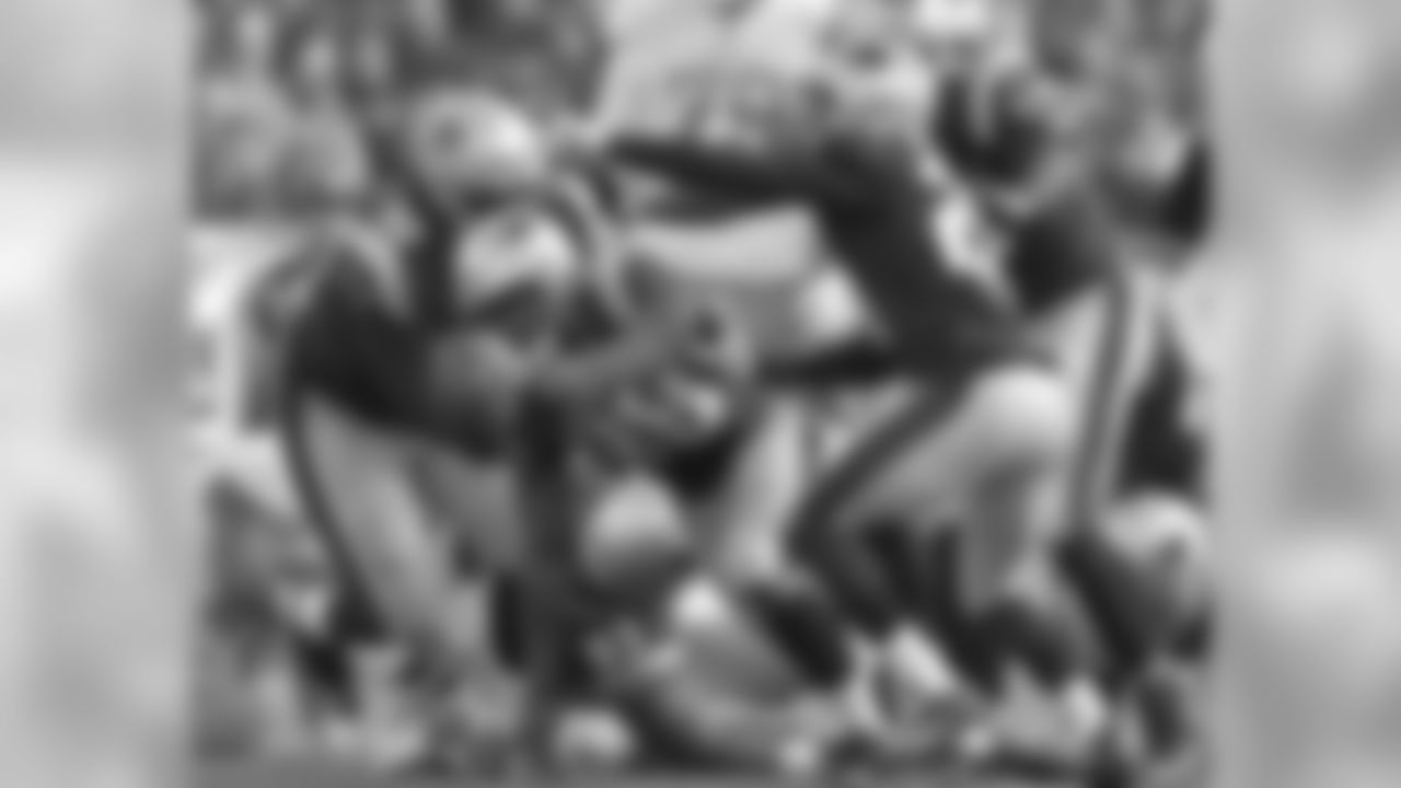 20171126_dolphins_nordstrom501.jpg