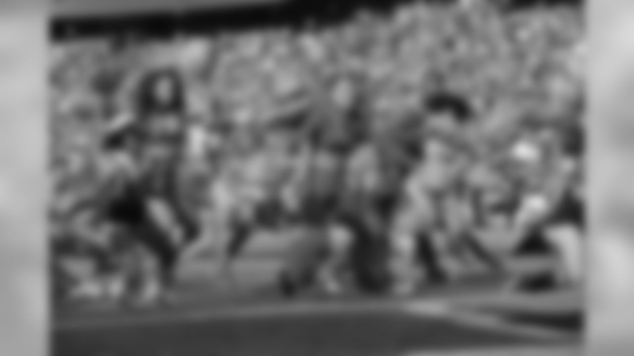 cb101616_kn2610-watermarked.jpg