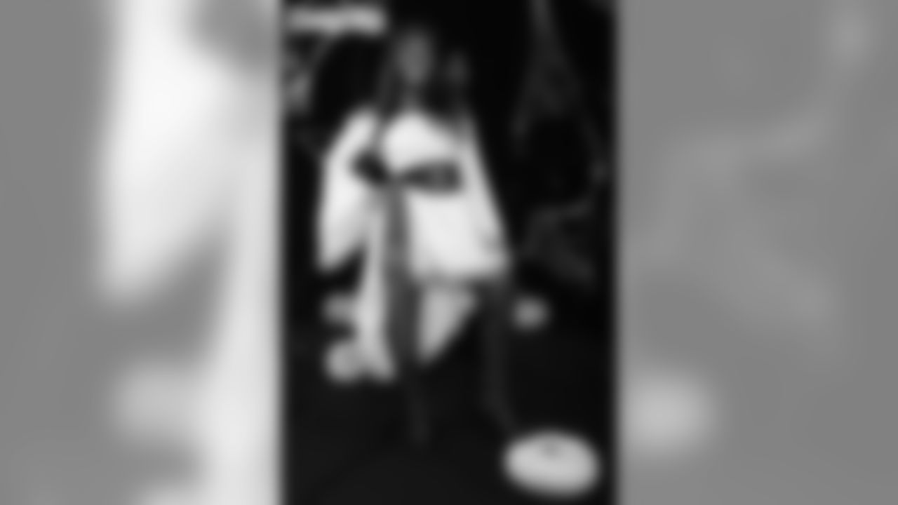 nep35917-watermarked-watermarked_0.jpg