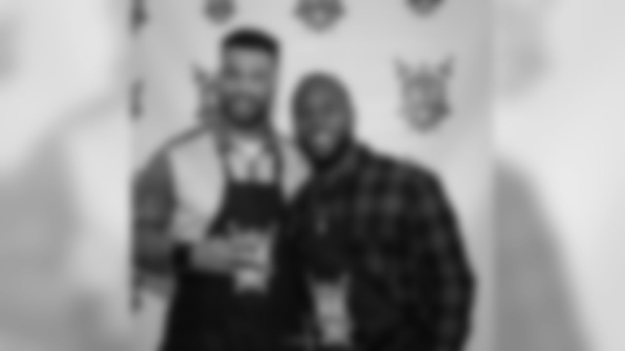 20171030-kyle-van-noy-instagram.jpg