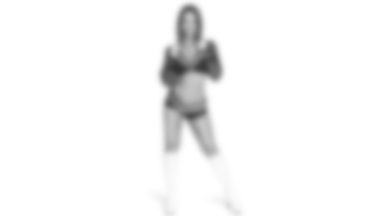cheer-full_0024_caitlyn-watermarked.jpg