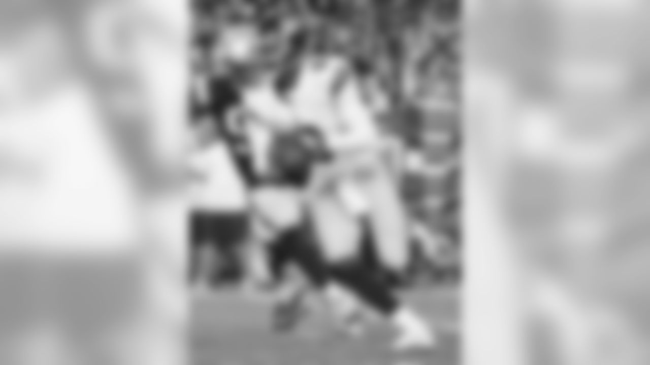 Winslow Townson/Associated Press