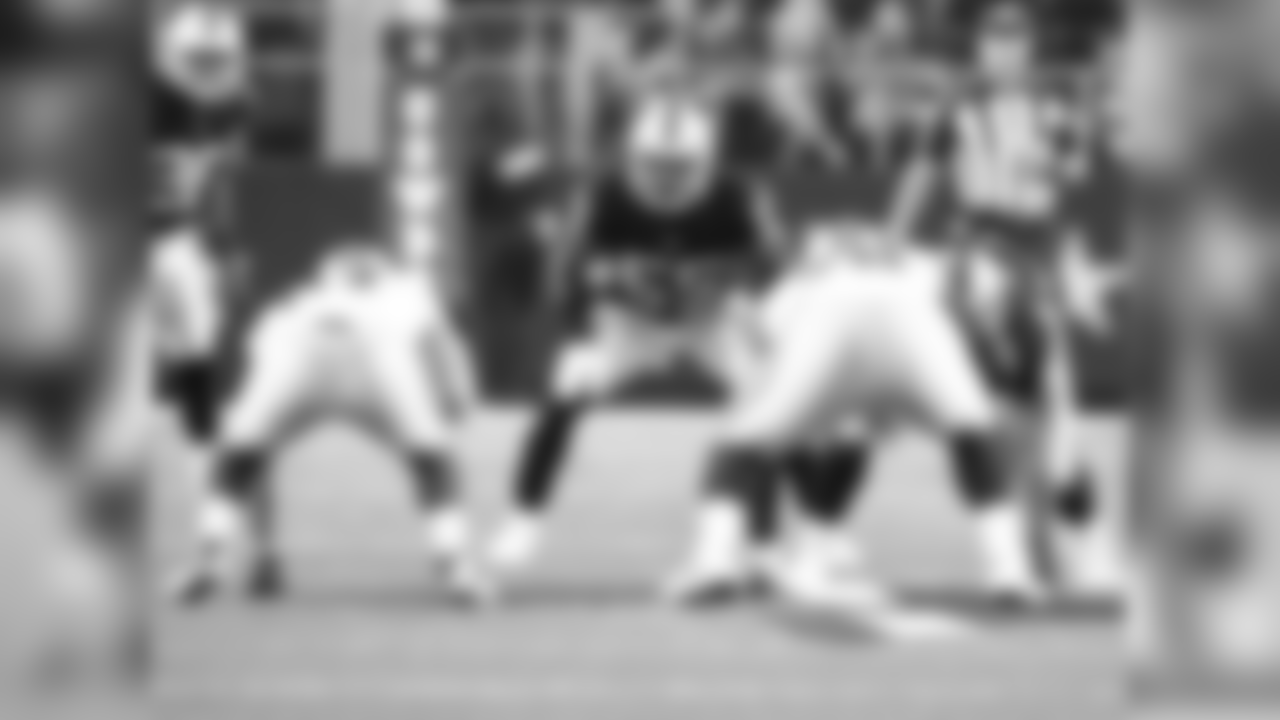 LB Marquel Lee