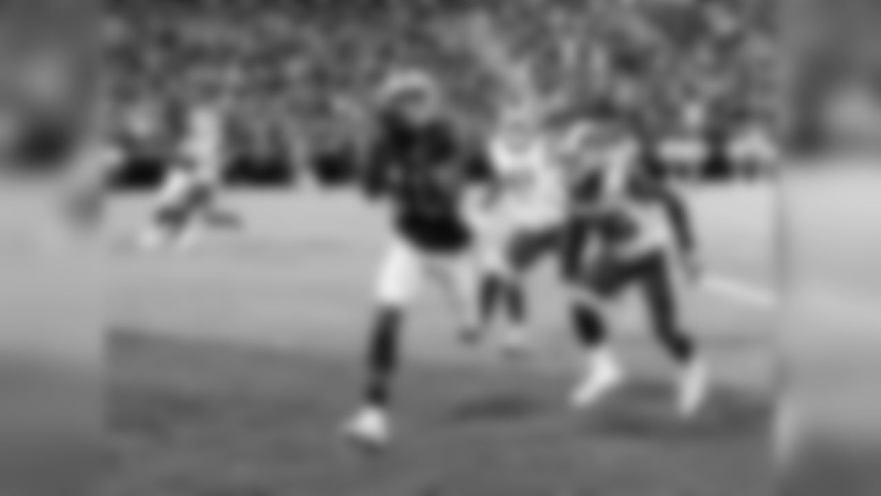 WR Johnny Holton