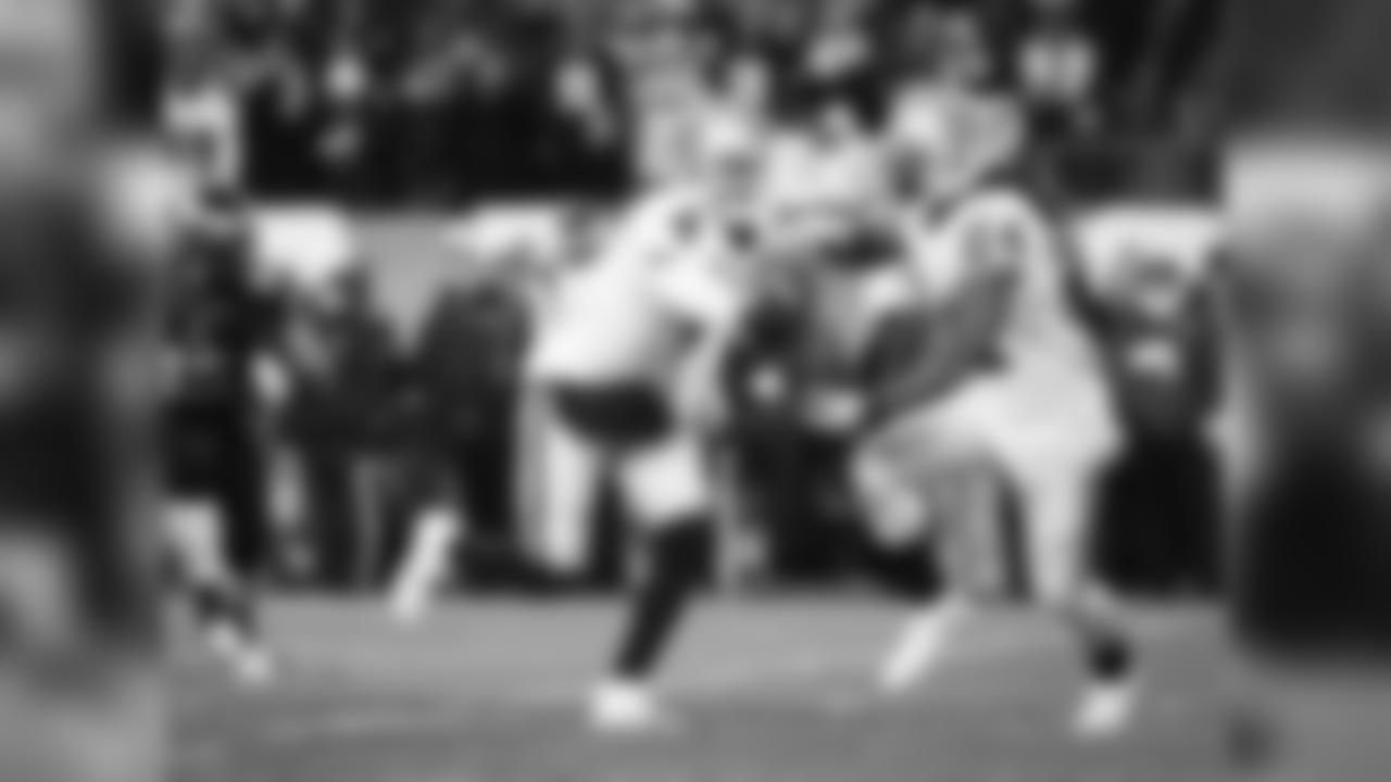 Chris Szagola/Associated Press