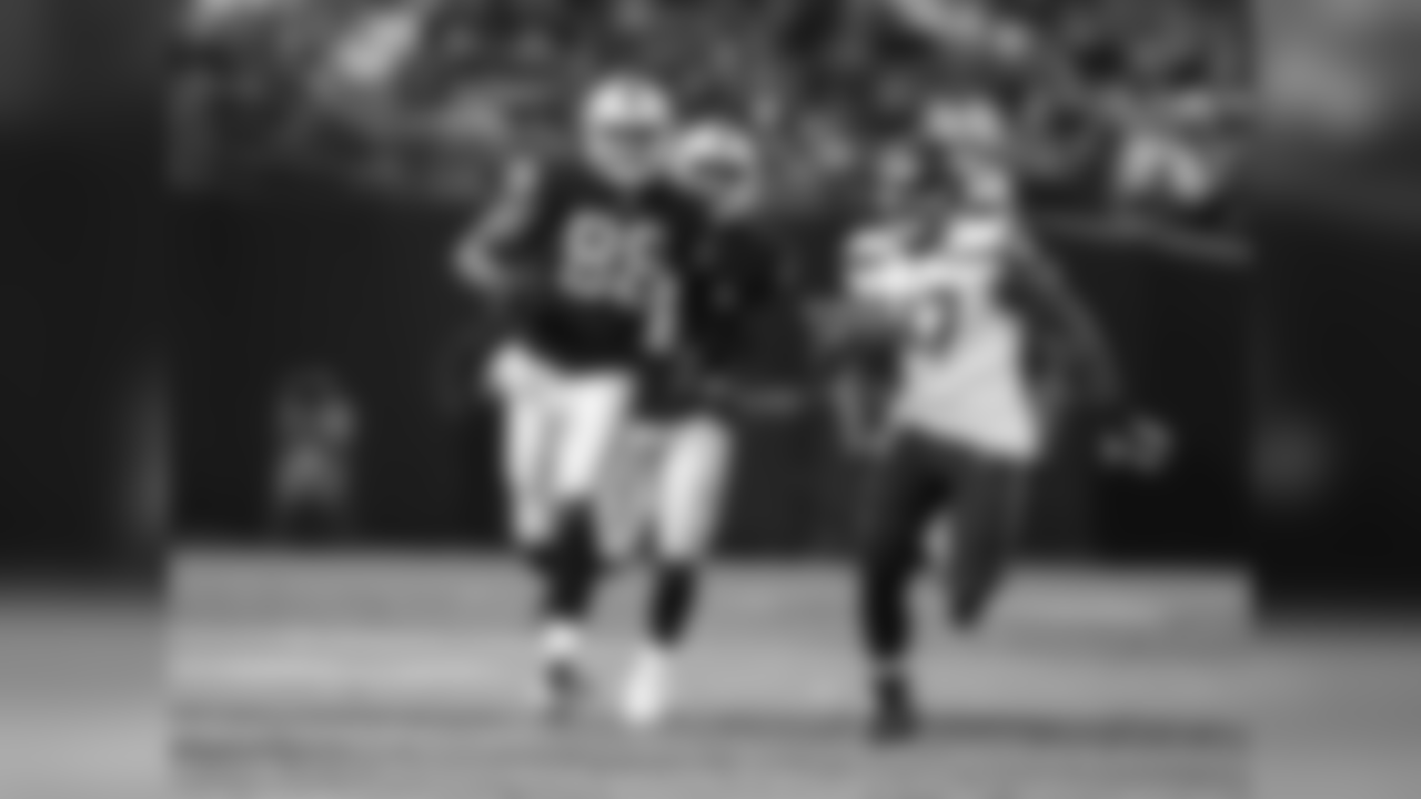 TE Clive Walford