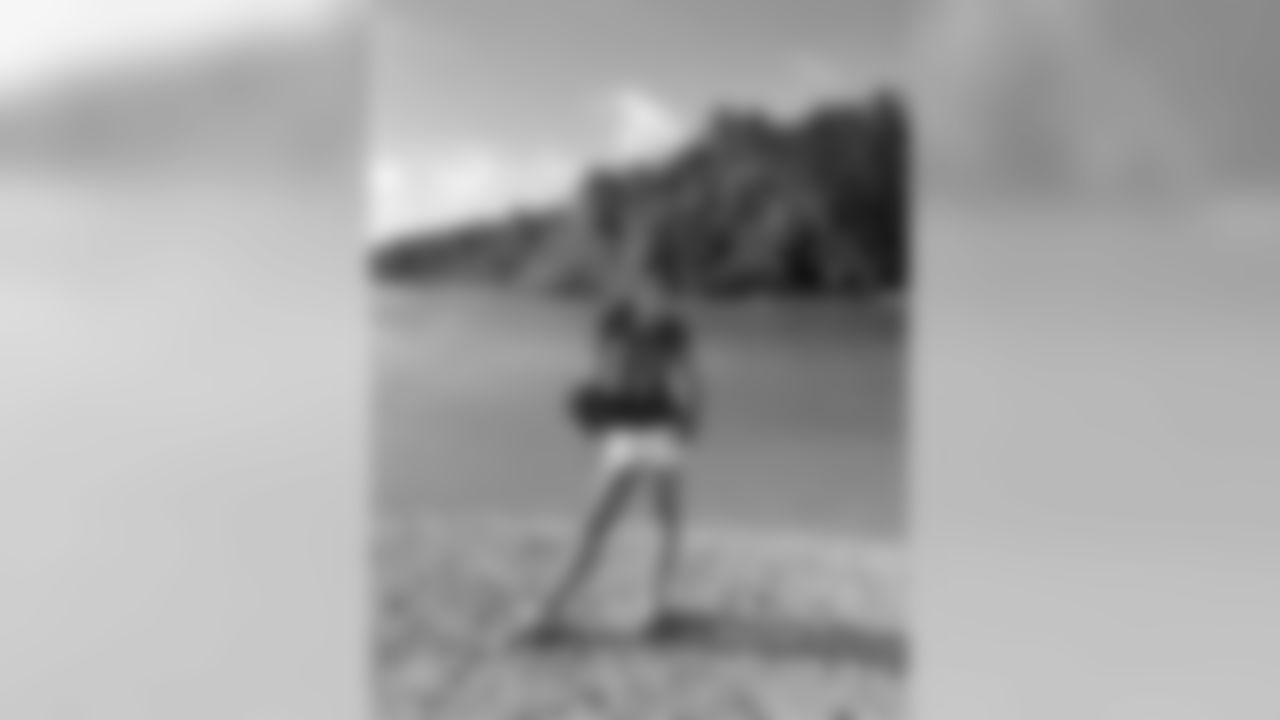 Megan - Singapore, Diego Garcia