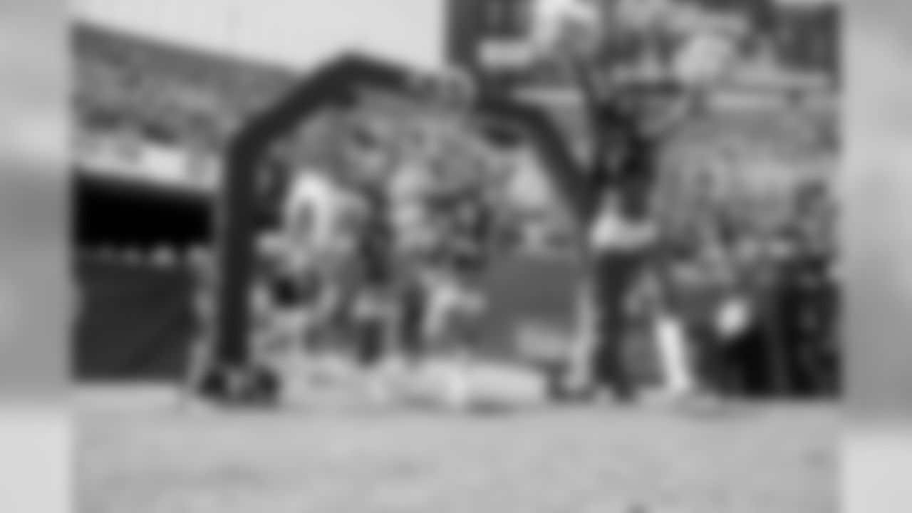 180818_SOCIAL_Raiders_Rams_HU_200