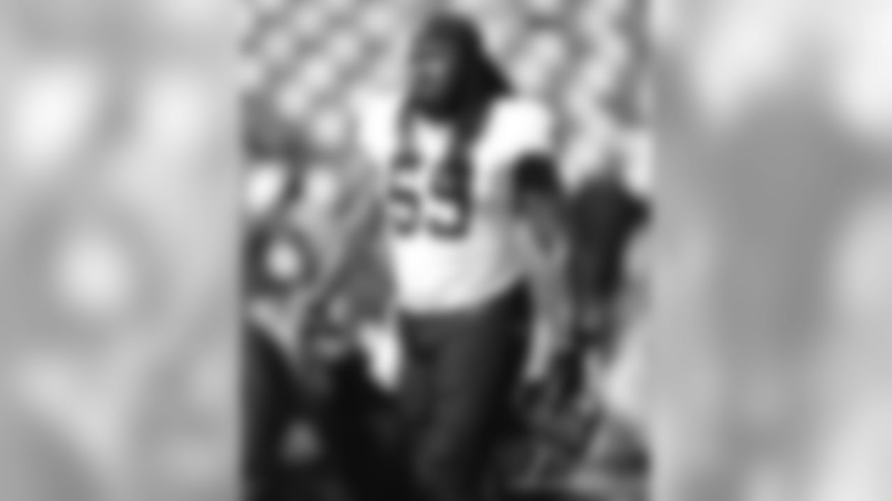 59 LB Dannell Ellerbe