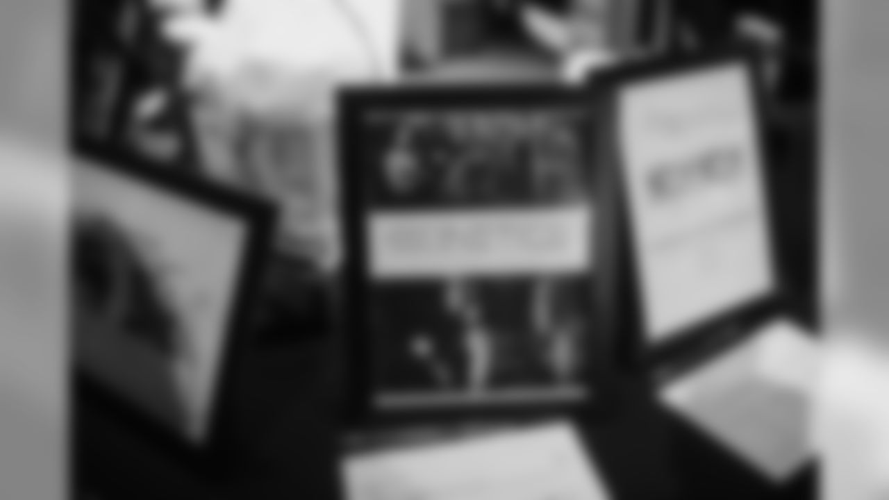 20171206_seagals_auction-5.jpg