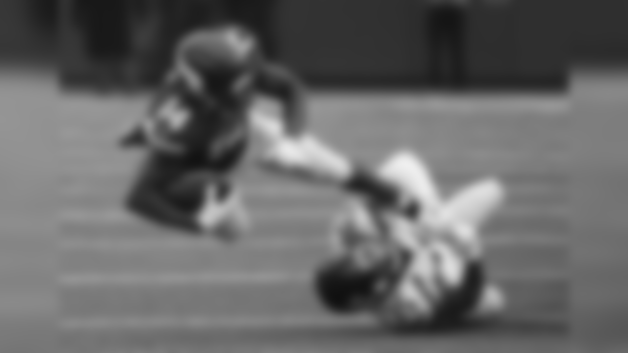deshawnshead.jpg