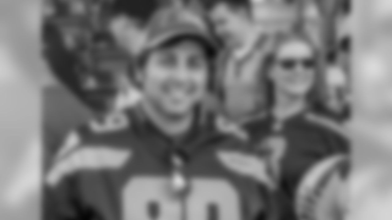 170126_pro_bowl_fans_day_two-9.jpg