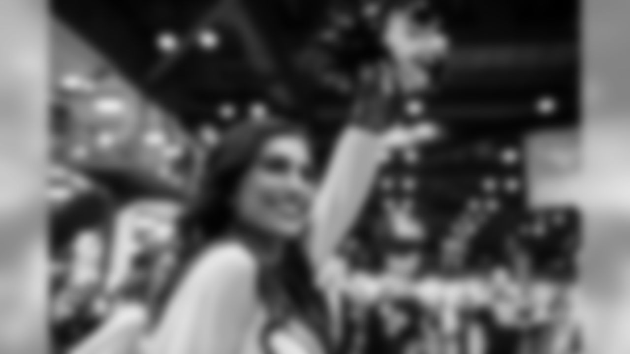 20171231_seagals_cardinals_janegphoto-32.jpg