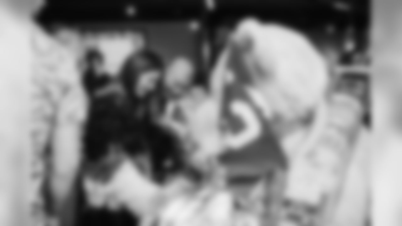 20171206_seagals_auction-23.jpg
