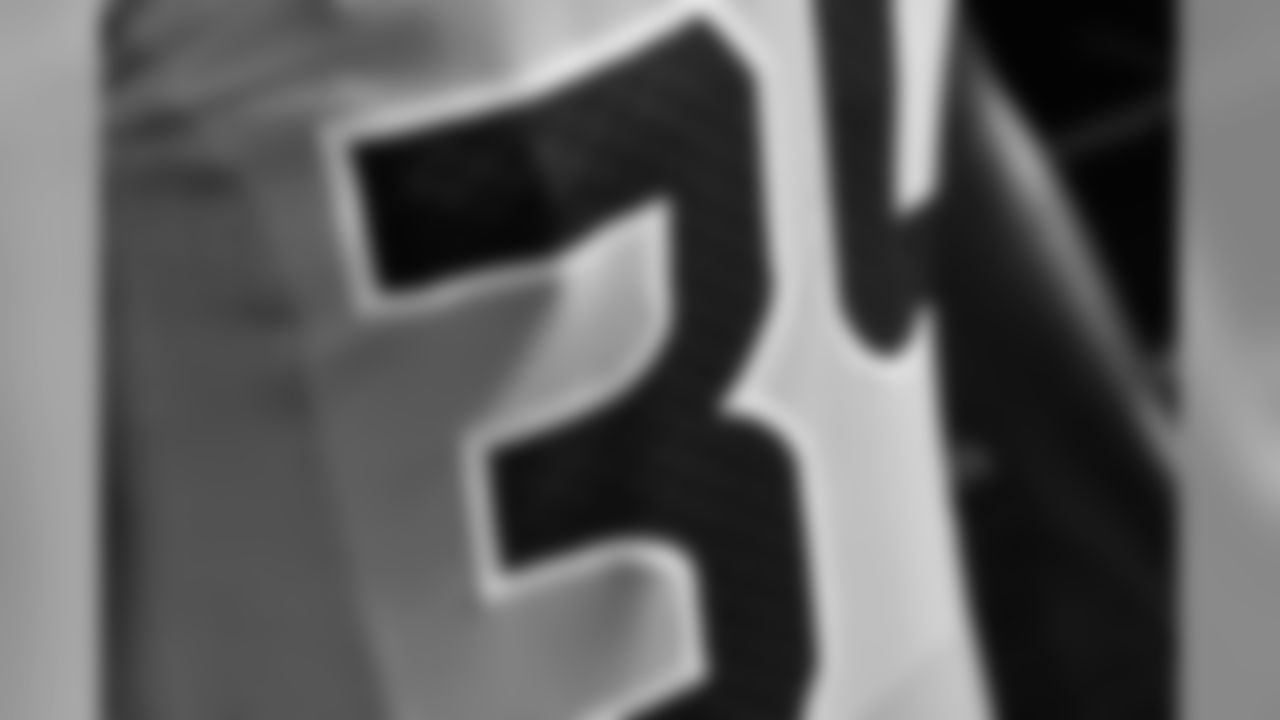 160905_seahawks_cr_10130.jpg