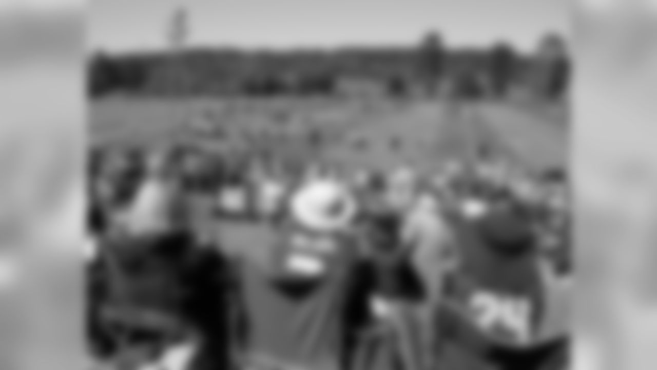 cst_ek2v0016_1.jpg