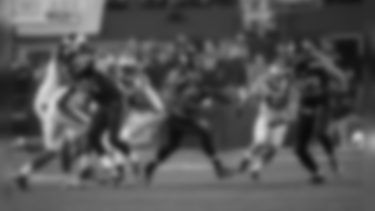 tempAction_011015-4.jpg