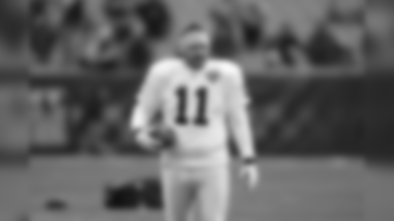 Oakland Raiders kicker Sebastian Janikowski warms up before an NFL football game against the Cleveland Browns Sunday, Dec. 27, 2009, in Cleveland. (AP Photo/Mark Duncan)