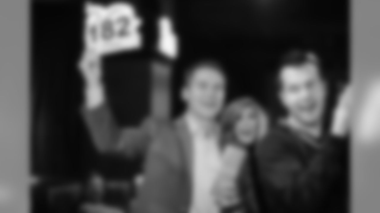 20171206_seagals_auction-47.jpg