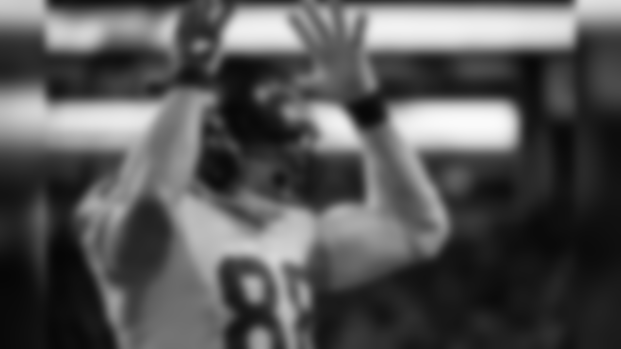 Jimmy Graham celebrates a big gain against the Rams.