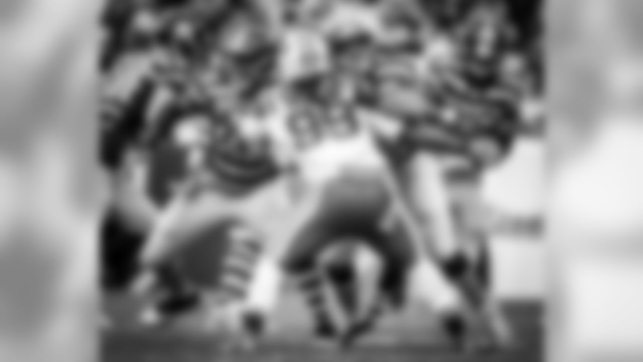 Chris Hubbard, Maurkice Pouncey and Le'Veon Bell