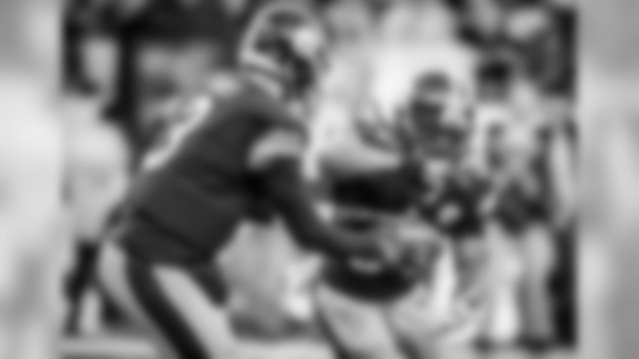 Landry Jones and DeAngelo Williams